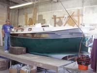 Lowering the deck on the hull