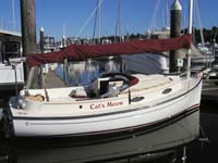 Horizon Cat with maroon sail cover