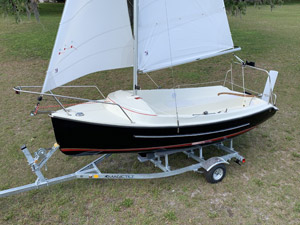 Overhead view of Com-Pac Legacy Sport